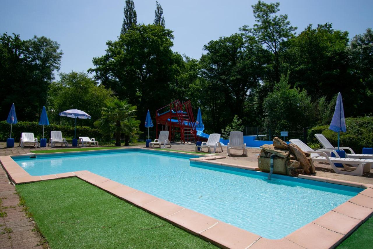 Camping Des Bains Saint-Honoré エクステリア 写真