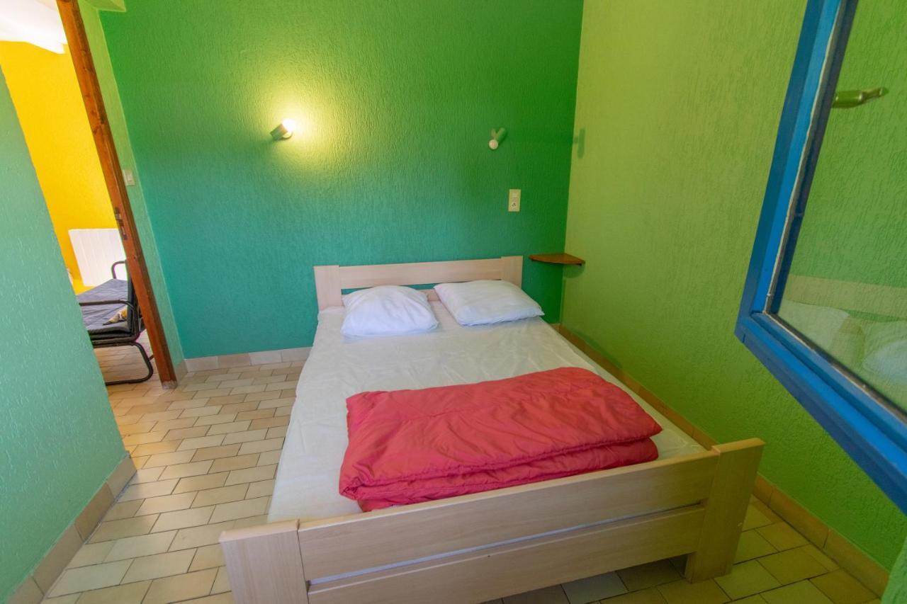 Camping Des Bains Saint-Honoré エクステリア 写真