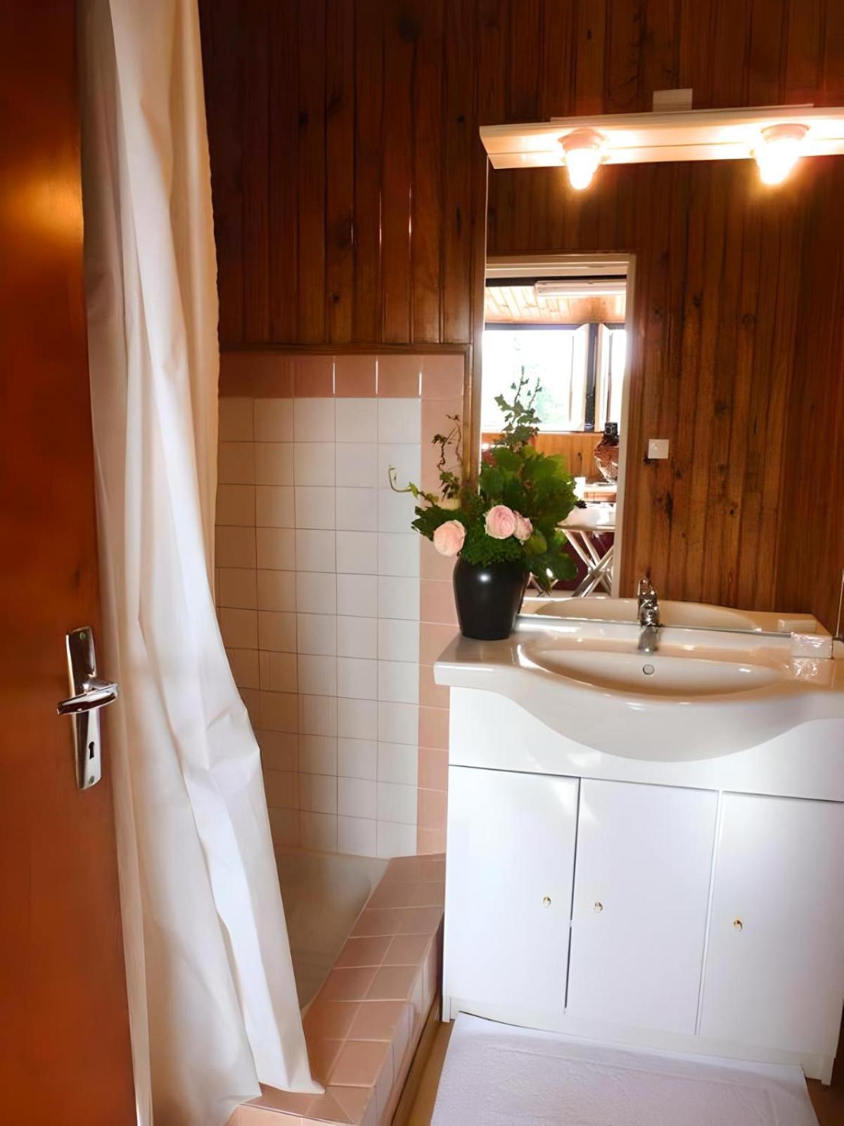 Camping Des Bains Saint-Honoré エクステリア 写真