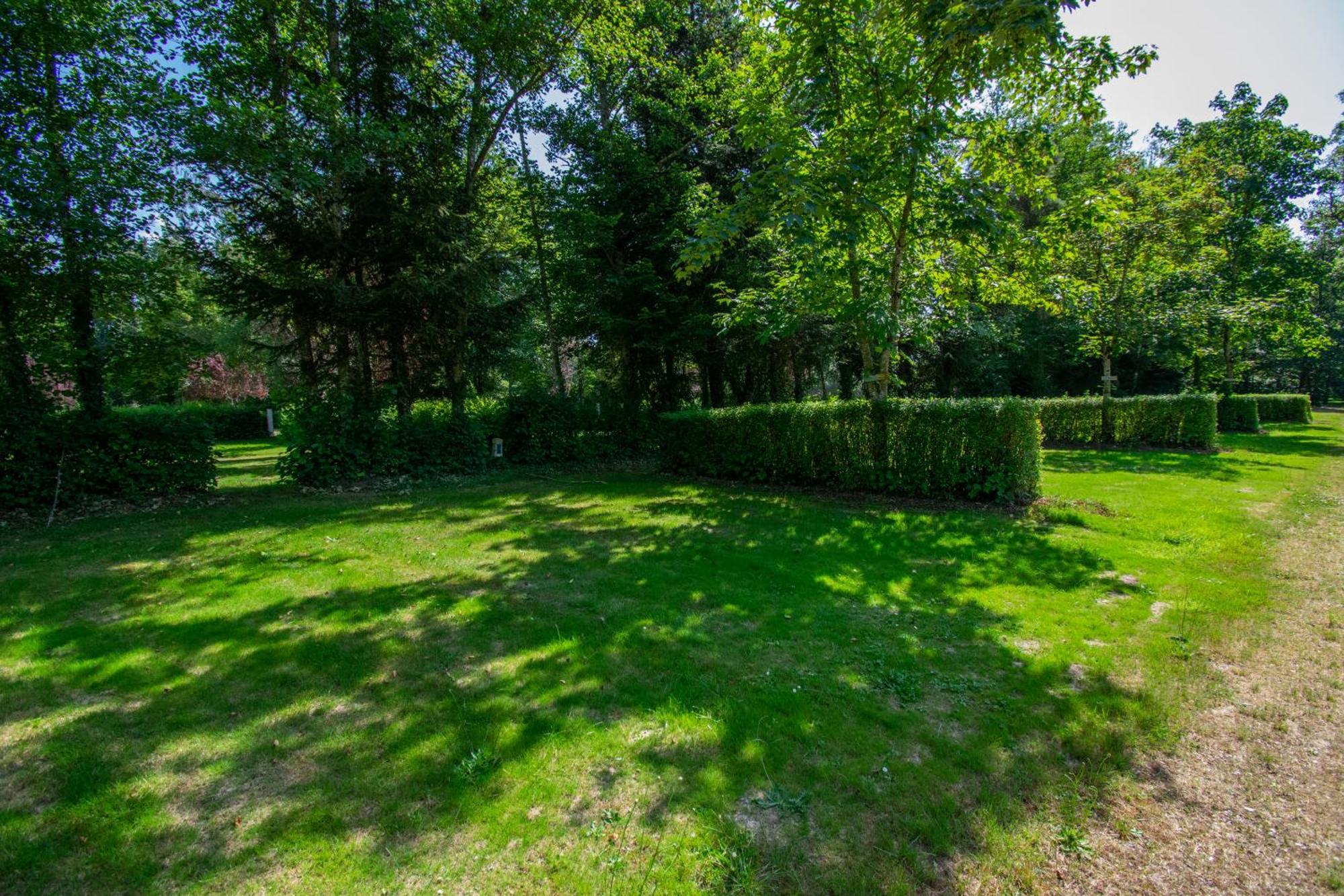 Camping Des Bains Saint-Honoré エクステリア 写真